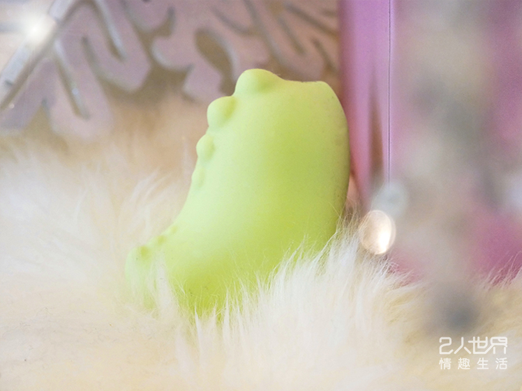 小怪獸 魔吻 哥斯拉 材質 矽膠