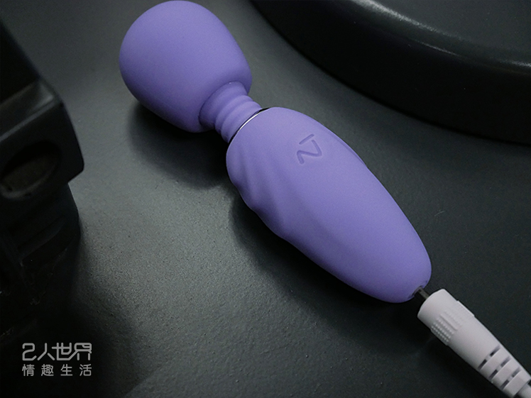 NOMITANG 口袋魔法迷你AV棒 使用方式 充電方式