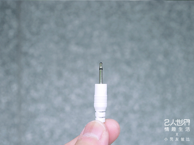 蕉男友 強力蕉 開箱 心得 充電方式 充電線
