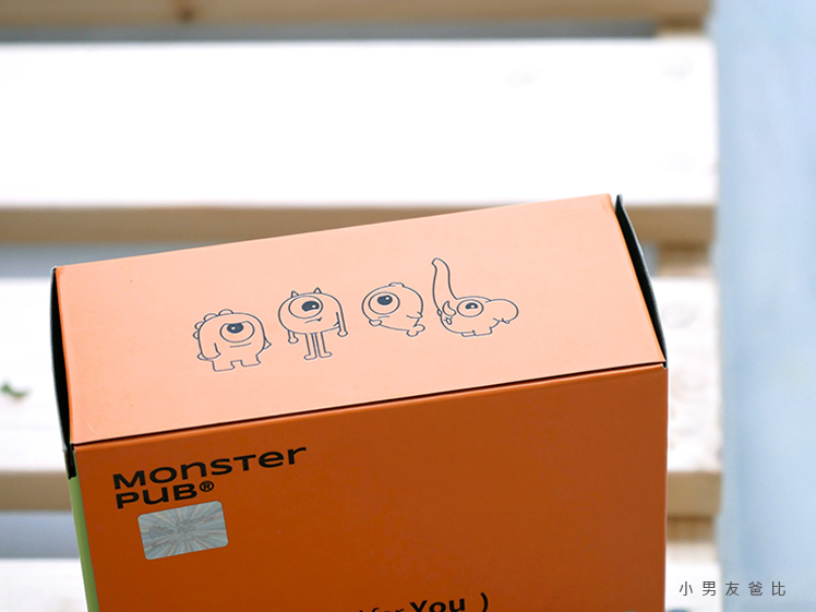 小怪獸小智蛋差異 小怪獸小惡魔 哥斯拉 鯨魚博士