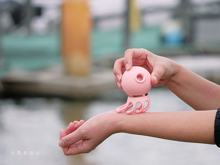 小章魚三代功能-小章魚吸吮情趣玩具 小章魚評價 小章魚怎麼使用