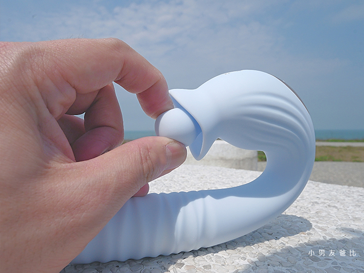 winyi冰藍海豚按摩棒軟度 winyi按摩棒軟度 winyi旋轉按摩棒